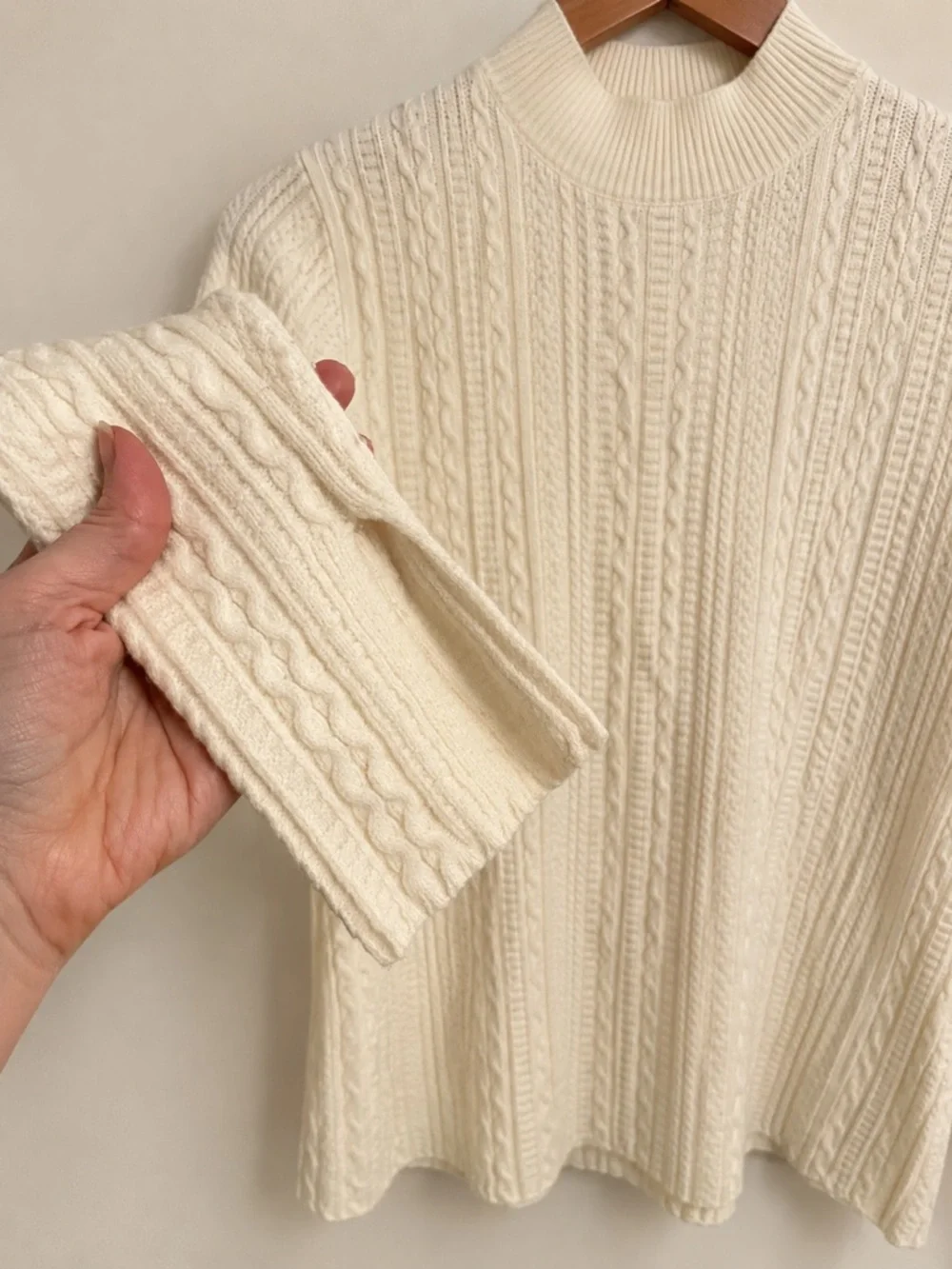Theory Fribelle Plumose Mock Neck Cable Knit Sweater Petite Cream Wool Size P